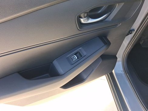 Used 2025 Honda Accord Sport image 12