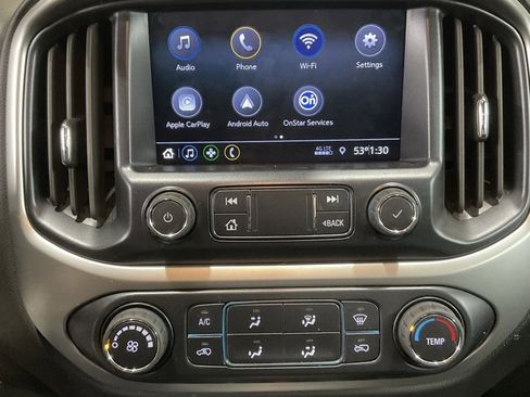 Used 2022 Chevrolet Colorado LT w/ Fleet Safety Package image 16