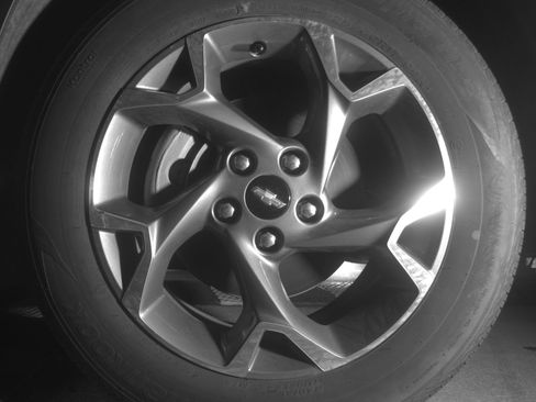 Used 2025 Chevrolet Trax LT w/ LT Convenience Package FWD image 12