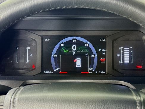 Certified 2025 Toyota 4Runner SR5 AWD/4WD image 12