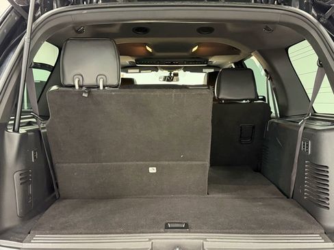 Used 2010 Ford Expedition Limited image 25