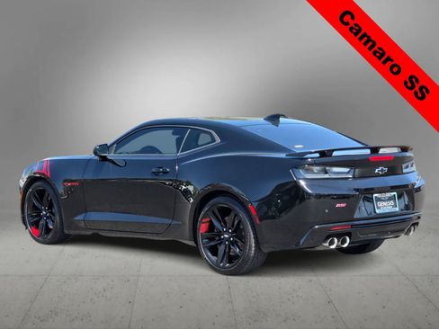 Used 2018 Chevrolet Camaro SS w/ Redline Edition RWD image 6