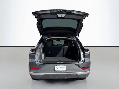 New 2025 VinFast VF 8 Eco AWD/4WD image 25