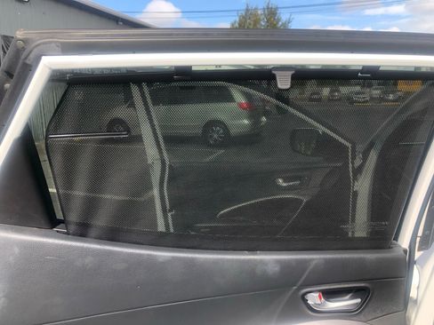 Used 2015 Hyundai Santa Fe Sport 2.0T w/ Option Group 05 image 22