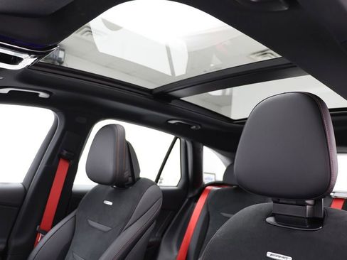 Used 2025 Mercedes-Benz GLC 43 AMG 4MATIC image 19