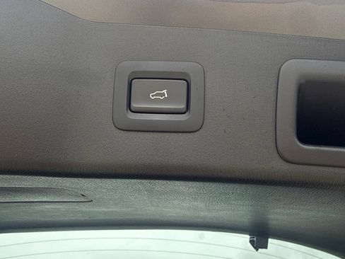 Used 2025 MAZDA CX-5 AWD 2.5 S w/ Preferred Package image 24