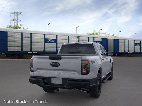 New 2026 Ford Ranger XLT w/ Black Appearance Package AWD/4WD image 8