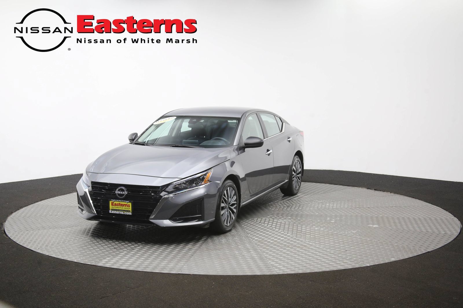 Used 2024 Nissan Altima 2.5 SV AWD/4WD image 55