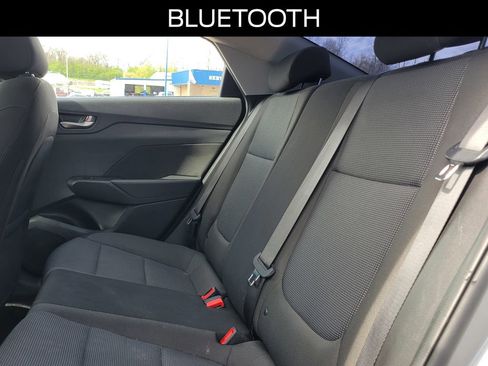 Used 2022 Hyundai Accent SEL FWD image 10