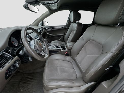 Used 2017 Porsche Macan S image 13