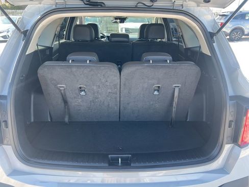 Certified 2025 Kia Sorento S image 11