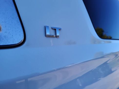 Used 2016 Chevrolet Tahoe LT image 16