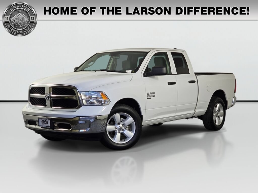 Used 2024 RAM 1500 Classic SLT AWD/4WD image 1