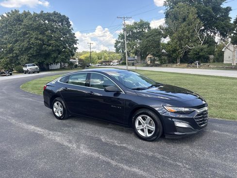 Used 2023 Chevrolet Malibu LS FWD image 24