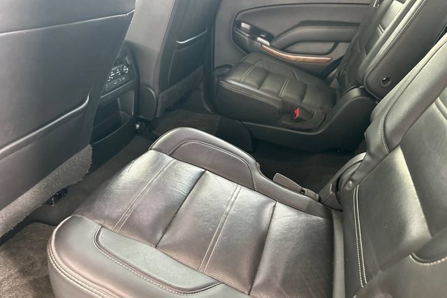 Used 2019 GMC Yukon Denali w/ Denali Ultimate Package AWD/4WD image 12