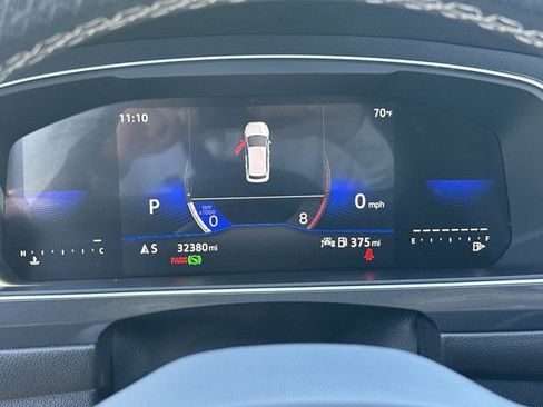 Used 2024 Volkswagen Tiguan SE image 29