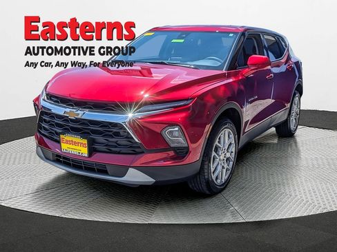 Used 2024 Chevrolet Blazer LT w/ Driver Confidence Package image 2
