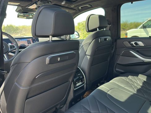 New 2026 BMW X5 M60i w/ Executive Package image 15