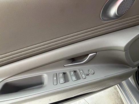 Certified 2023 Hyundai Elantra SEL w/ Convenience Package image 25