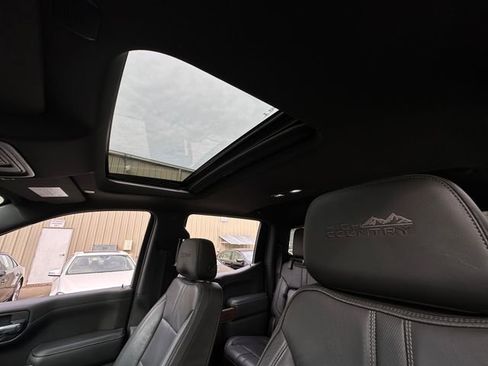 Used 2020 Chevrolet Silverado 1500 High Country w/ Technology Package image 38