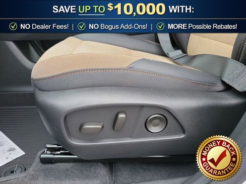 New 2026 Chevrolet Equinox ACTIV w/ LPO, Floor Liner Package AWD/4WD image 17