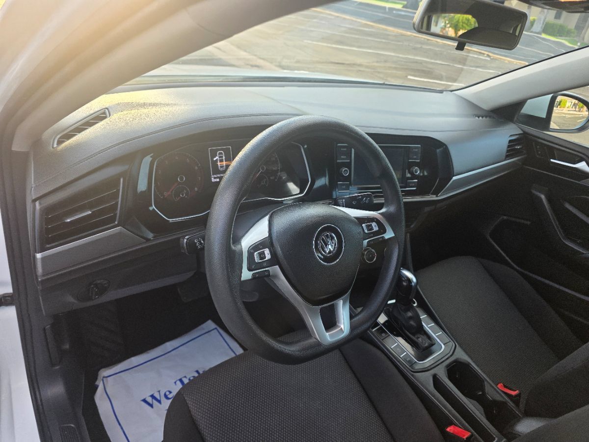 Used 2019 Volkswagen Jetta S w/ Driver Assistance Package FWD image 10
