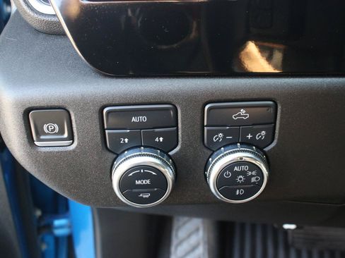 Used 2022 GMC Sierra 1500 Elevation AWD/4WD image 31