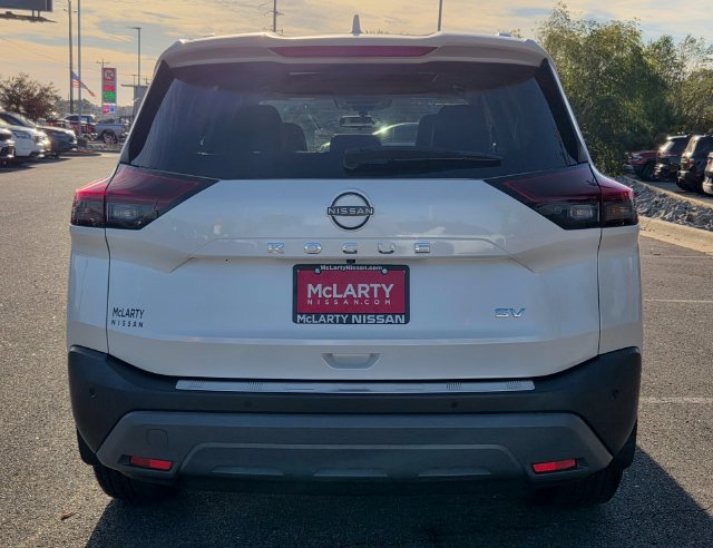 Used 2023 Nissan Rogue SV w/ SV Premium B Package FWD image 7