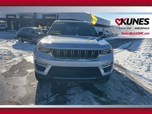 Used 2024 Jeep Grand Cherokee Limited 4xe image 13