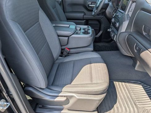 Used 2023 Chevrolet Silverado 1500 Custom AWD/4WD image 23