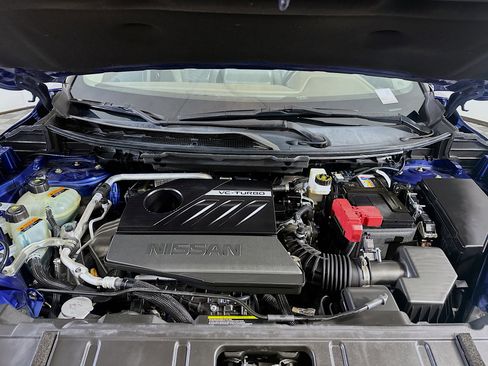 Used 2023 Nissan Rogue SV FWD image 33