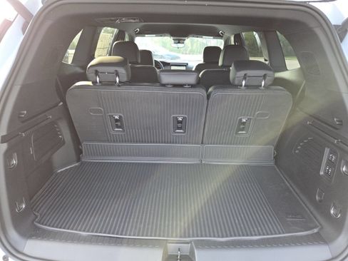 New 2026 GMC Acadia Denali w/ Super Cruise Package FWD image 21