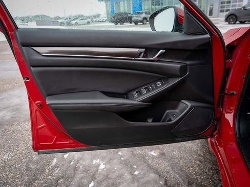 Used 2020 Honda Accord Sport image 18