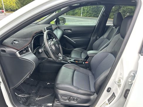 Certified 2024 Toyota Corolla Cross AWD Hybrid w/ Convenience Package image 16