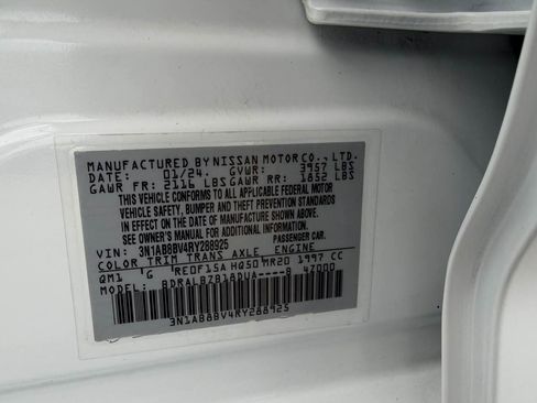 Used 2024 Nissan Sentra S image 16