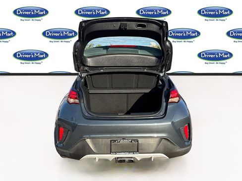 Used 2019 Hyundai Veloster 2.0 image 25