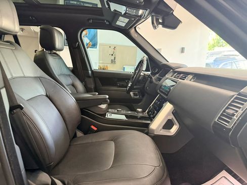 Used 2020 Land Rover Range Rover HSE AWD/4WD image 25