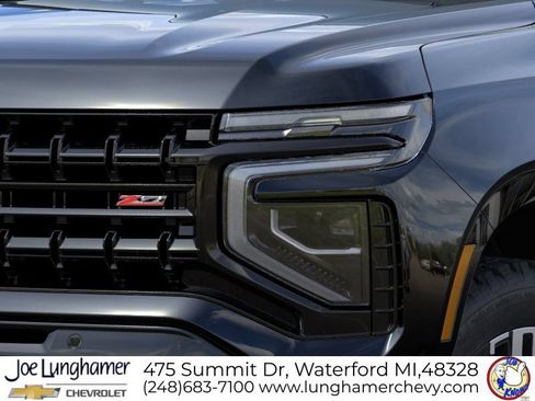 New 2026 Chevrolet Suburban Z71 w/ Z71 Off-Road Package AWD/4WD image 12
