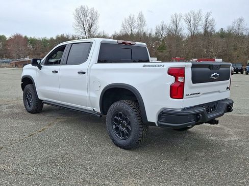 New 2026 Chevrolet Silverado 1500 ZR2 w/ ZR2 Bison Edition AWD/4WD image 6