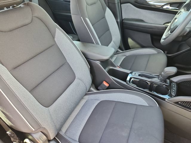 Used 2026 Chevrolet TrailBlazer LS AWD/4WD image 21