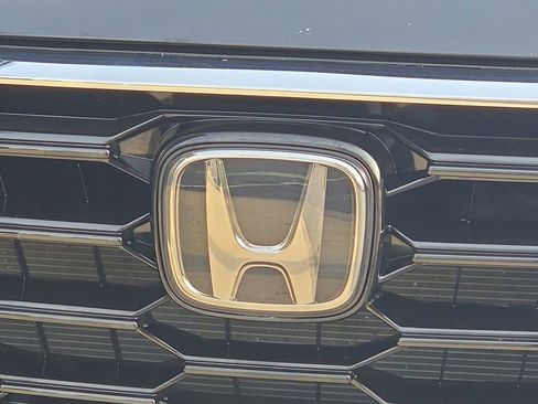 Used 2025 Honda CR-V EX-L image 26