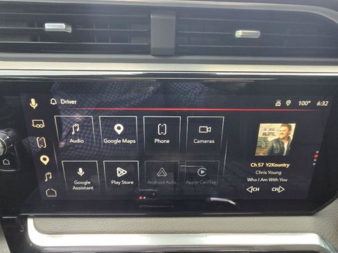 Used 2023 GMC Sierra 1500 Denali w/ Denali Reserve Package AWD/4WD image 9