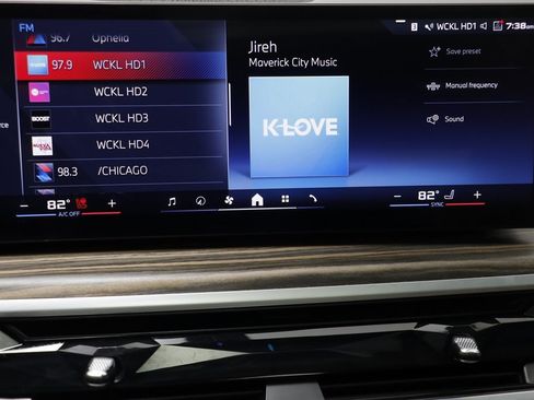 Certified 2025 BMW X7 M60i image 9