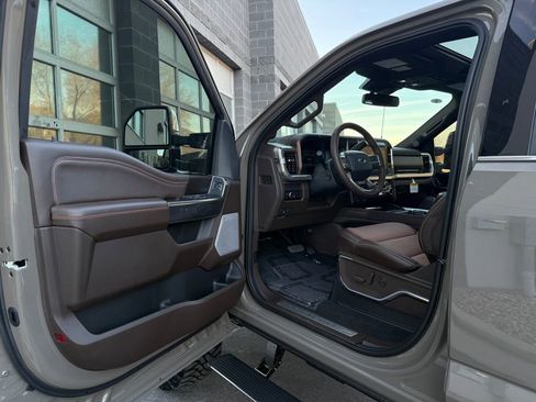 Used 2026 Ford F350 King Ranch w/ Chrome Package image 35