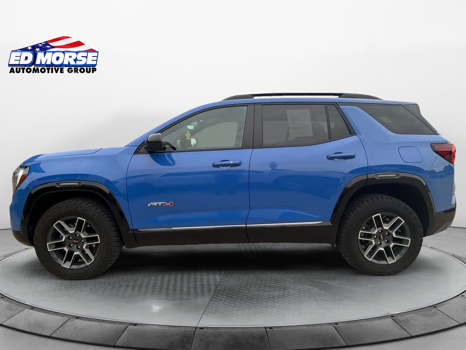 Used 2026 GMC Terrain AT4 w/ LPO, Floor Liner Package AWD/4WD image 2