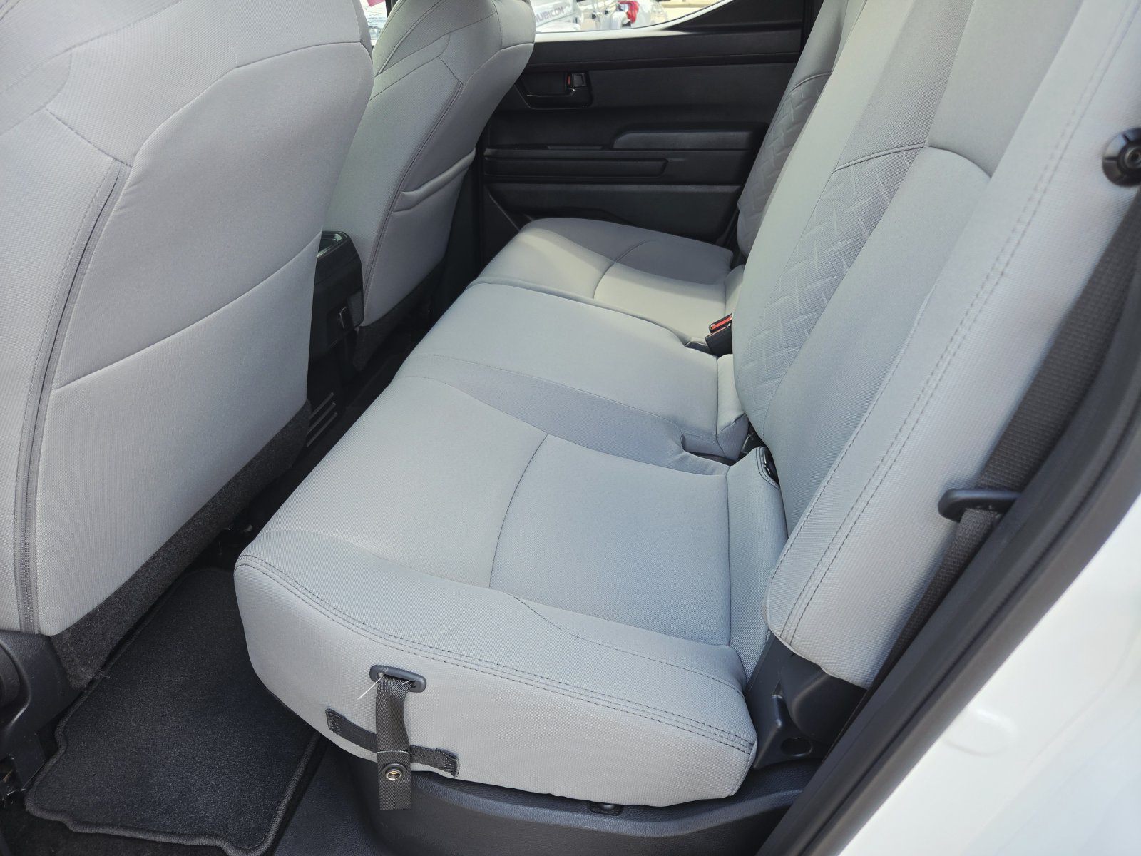 Used 2024 Toyota Tacoma SR5 RWD image 15
