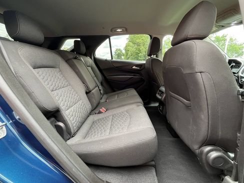 Used 2020 Chevrolet Equinox LT FWD image 19