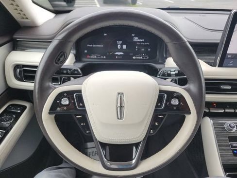 Certified 2023 Lincoln Aviator Black Label w/ Dynamic Handling Package AWD/4WD image 9