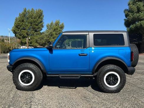 Certified 2023 Ford Bronco Badlands image 3