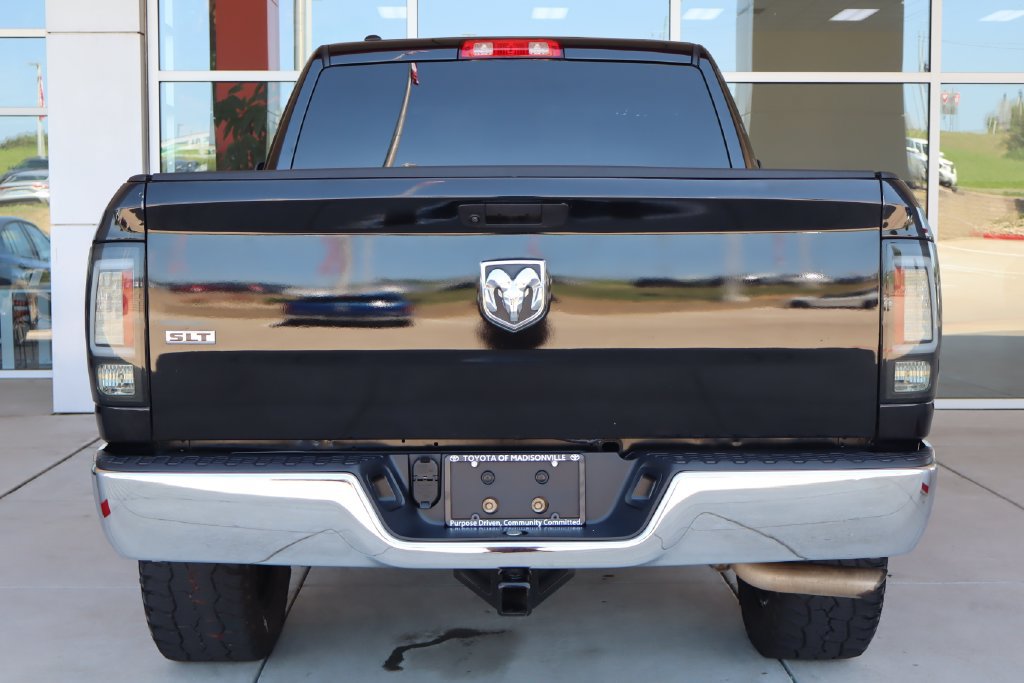 Used 2021 RAM 1500 Classic SLT AWD/4WD image 7